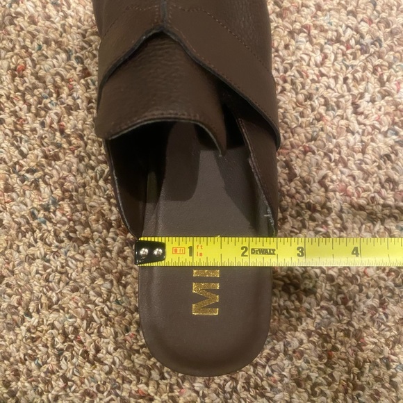 MIA brown daisy clogs with studs size 7 - Picture 9 of 15